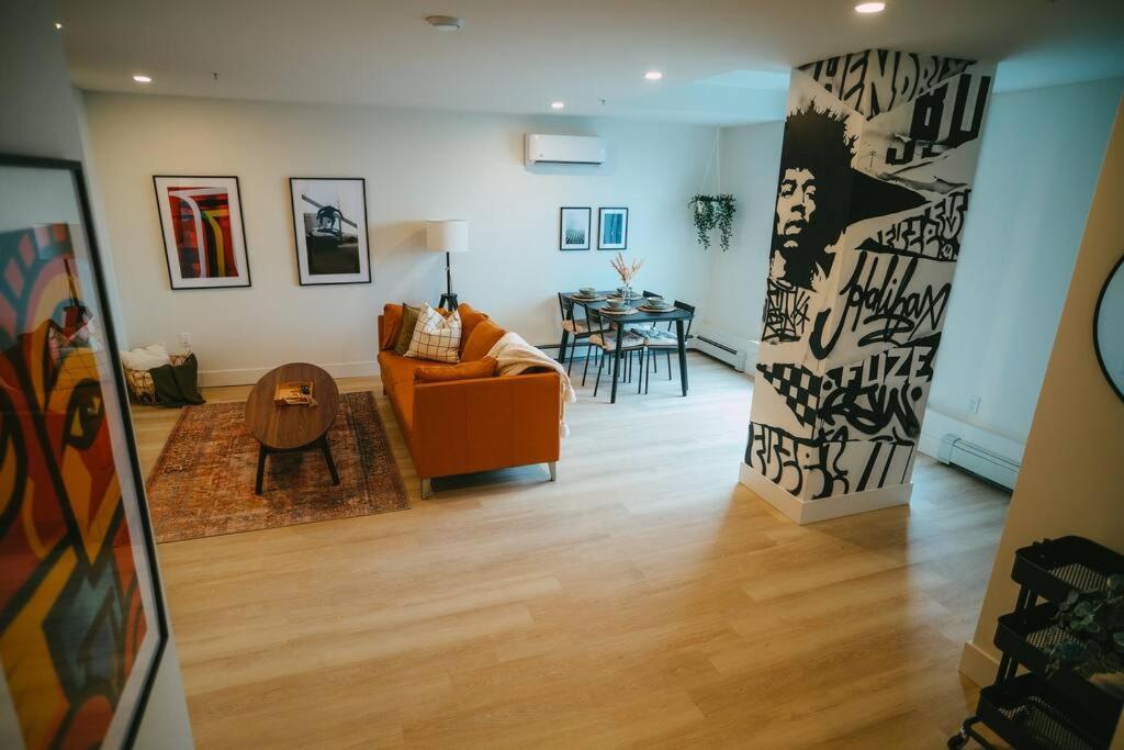 Chic Cozy Retreat - 2Br - Stunning North End Views Apartment ฮาลิแฟกซ์ ภายนอก รูปภาพ
